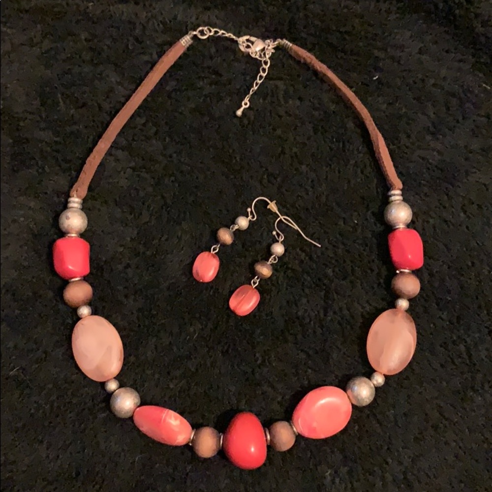 Leather and stone choker set